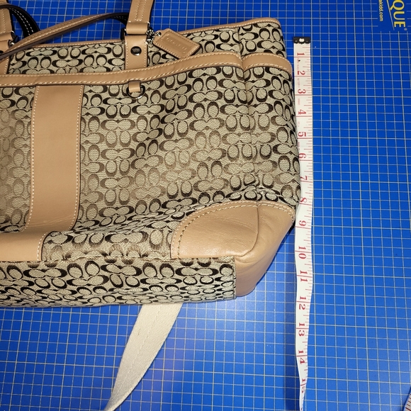 Coach Vintage Bag - Picture 16 of 16